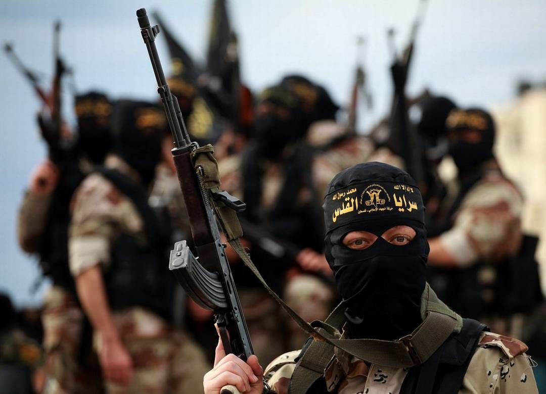 Inferno jihadista, Pili: “Terroristi islamici in rivolta nel carcere di Bancali”