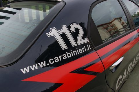 Bestemmie e molestie, ex docente di filosofia denuncia gruppetto di ragazzini