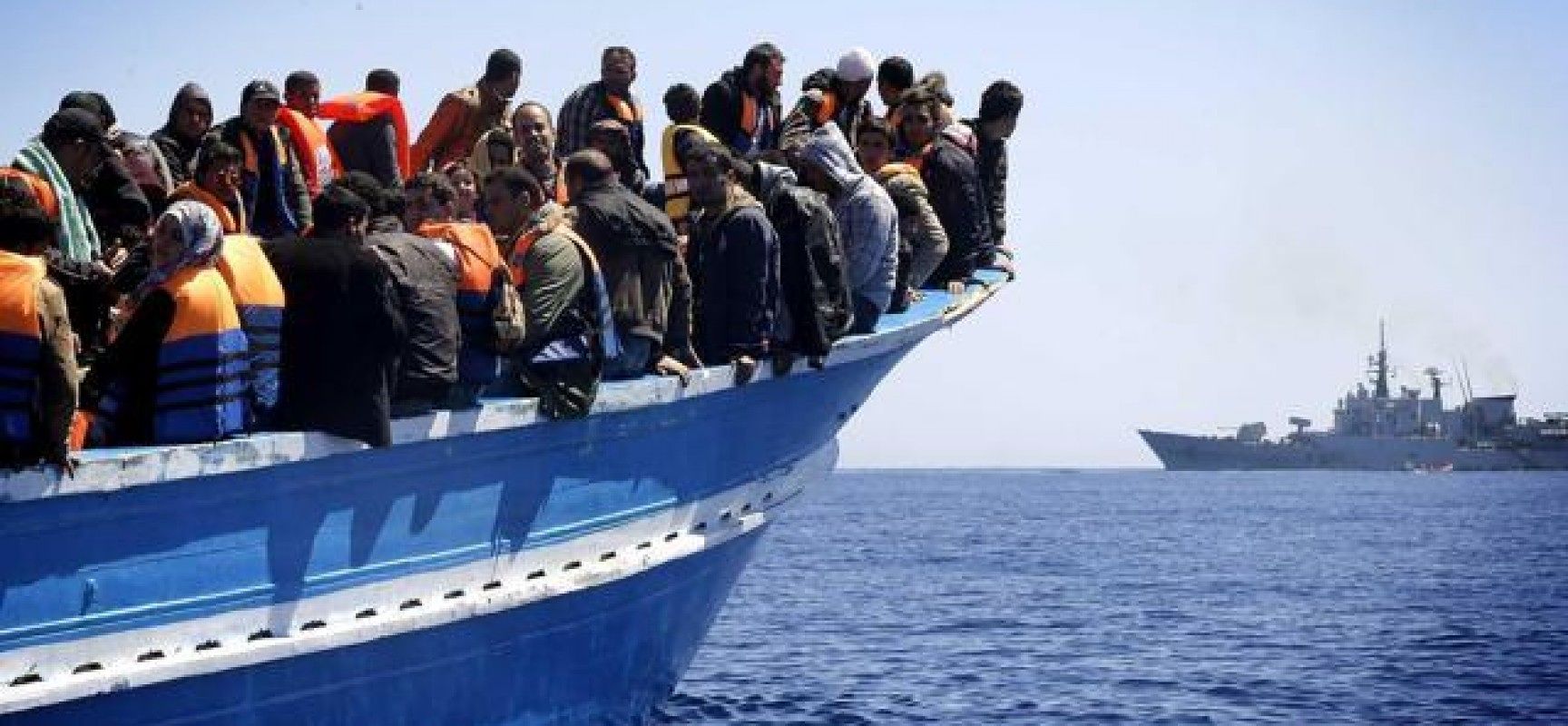 Sbarchi di migranti, FdI-An:”Ora blocco navale e rimpatri immediati”