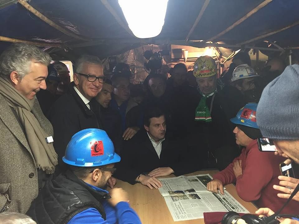 Alcoa, siglato l’accordo col Governo: passo avanti verso la riapertura