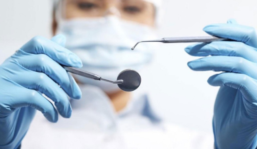 Dentisti “young” a Cagliari, 30 euro per una pulizia e si paga persino a rate