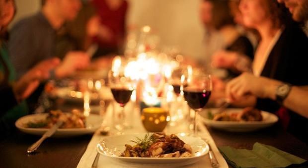 “La cena degli sconosciuti” torna a a Cagliari: ecco di cosa si tratta