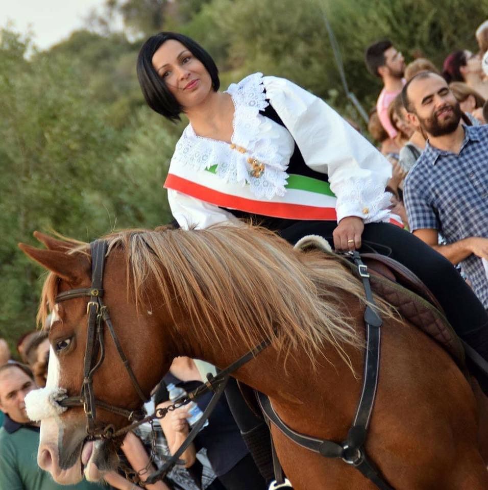 Marta Cabriolu, ancora una sindaca sarda colpita da una gravissima intimidazione