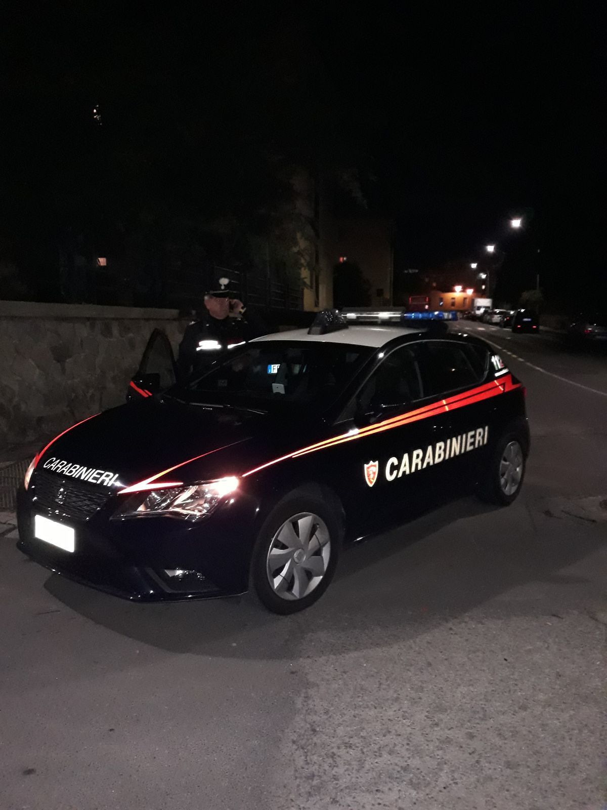 Capoterra, minacce e percosse alla compagna: la donna scappa e chiama i carabinieri