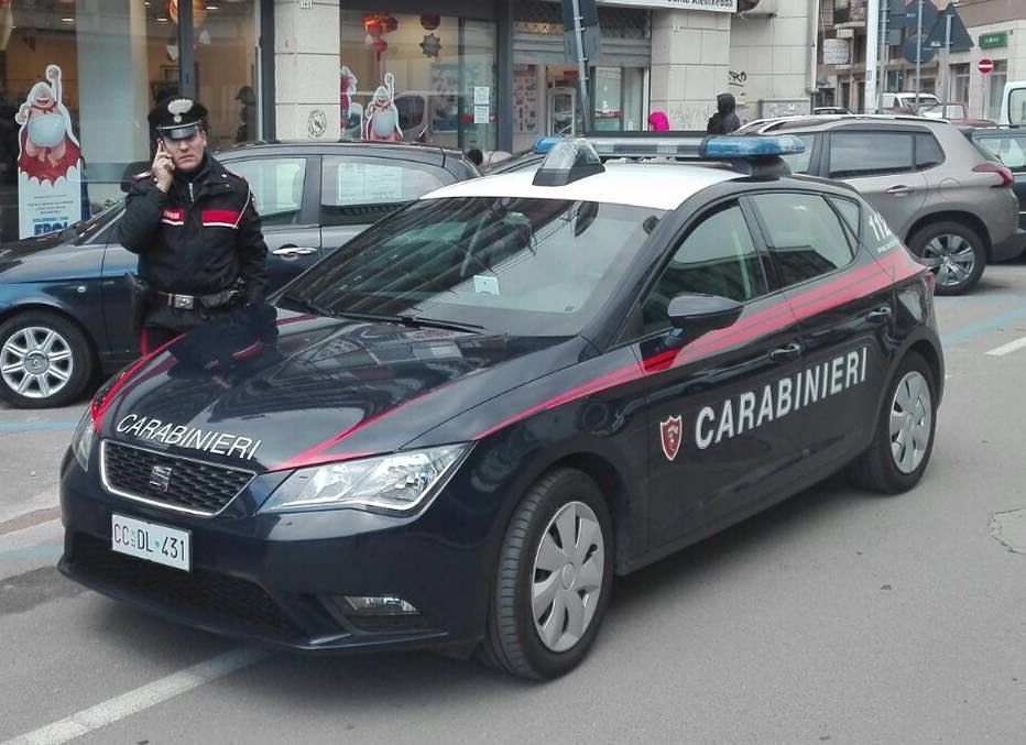 Far West a Cagliari: lite tra due automobilisti finisce a martellate