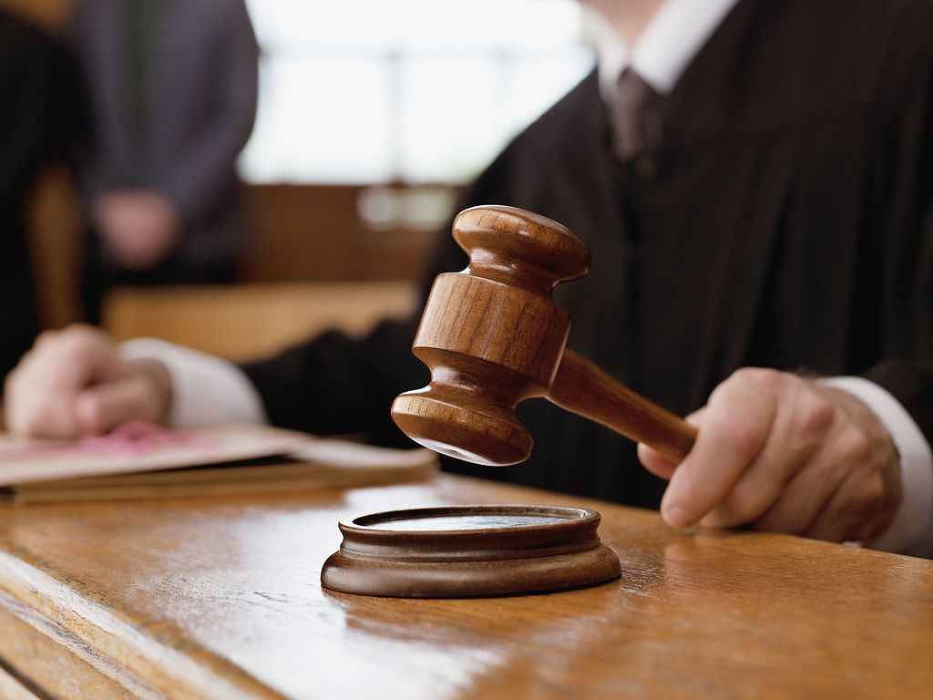 Sogna l’omicidio della ex moglie e ne parla in psicoterapia: poi si ritrova in tribunale