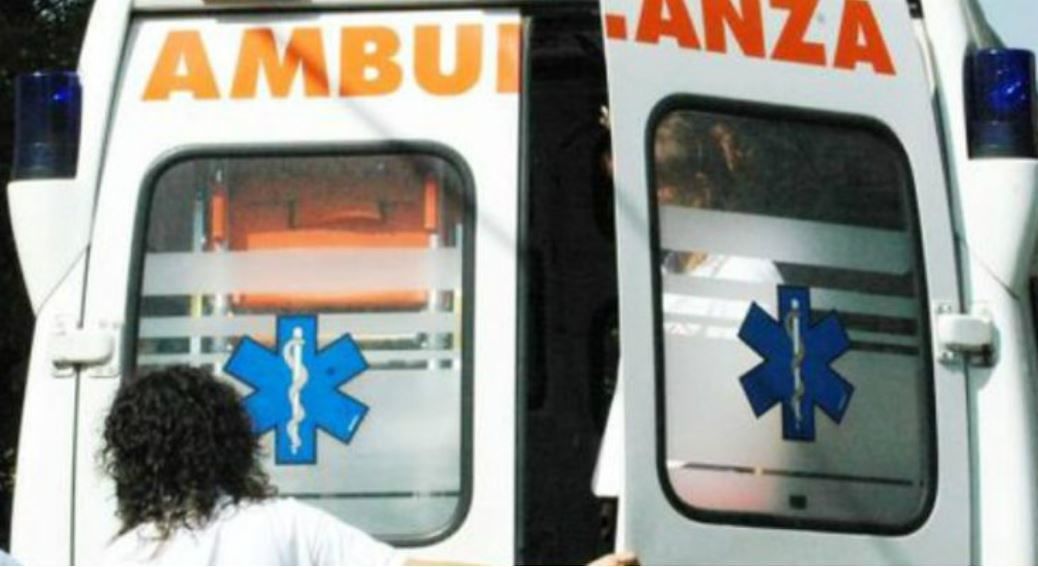 Tragedia a Como, giovane sardo scivola e annega nel lago