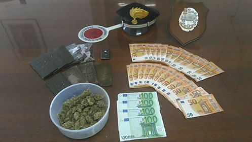 Sanluri, marijuana e hashish in casa: 25enne incensurato ai domiciliari