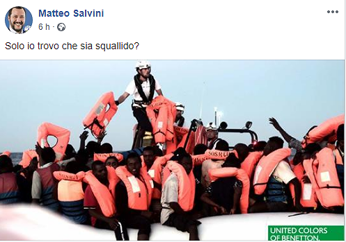 Salvini contro pubblicità Benetton: “Squallida”. Toscani: “No, è drammatico”