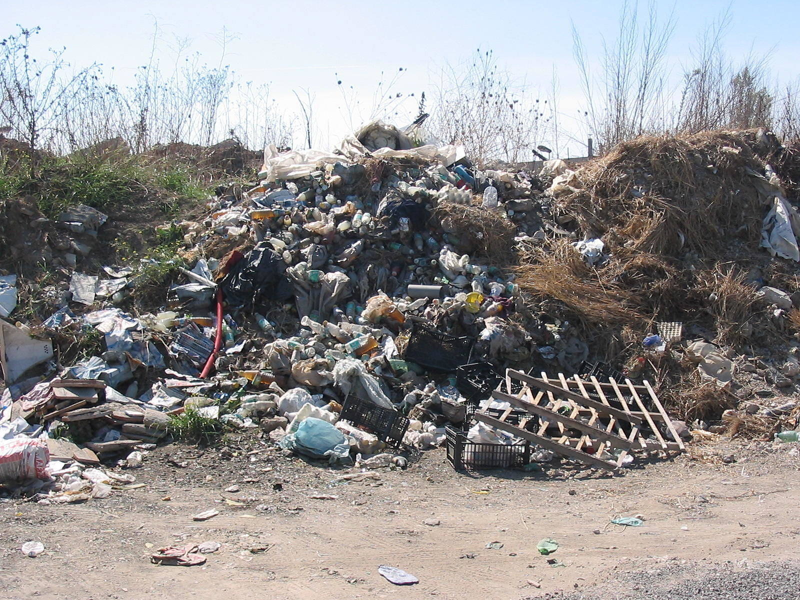 Discariche dismesse in Sardegna, un milione di euro per il risanamento di sei siti