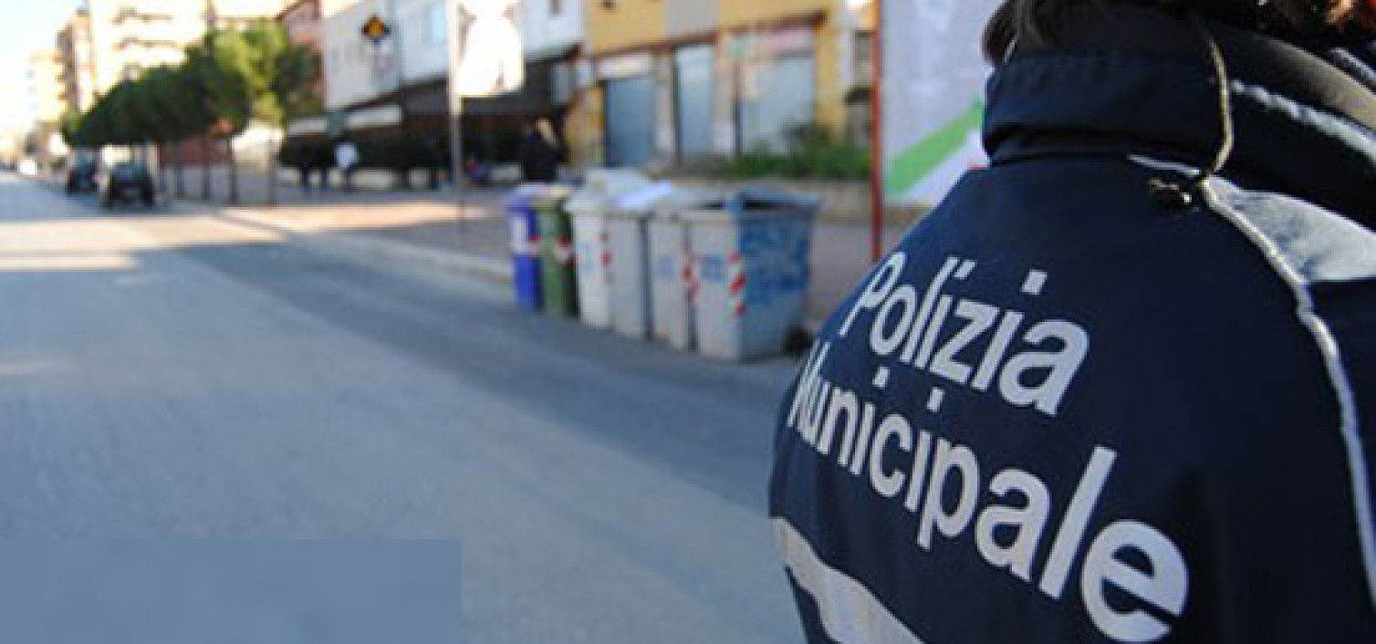 Sangue a Sant’Antioco: aggredisce l’ex moglie a colpi di roncola