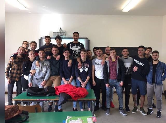 Cagliari, dopo il diploma subito il lavoro per 21 studenti dell’istituto Marconi
