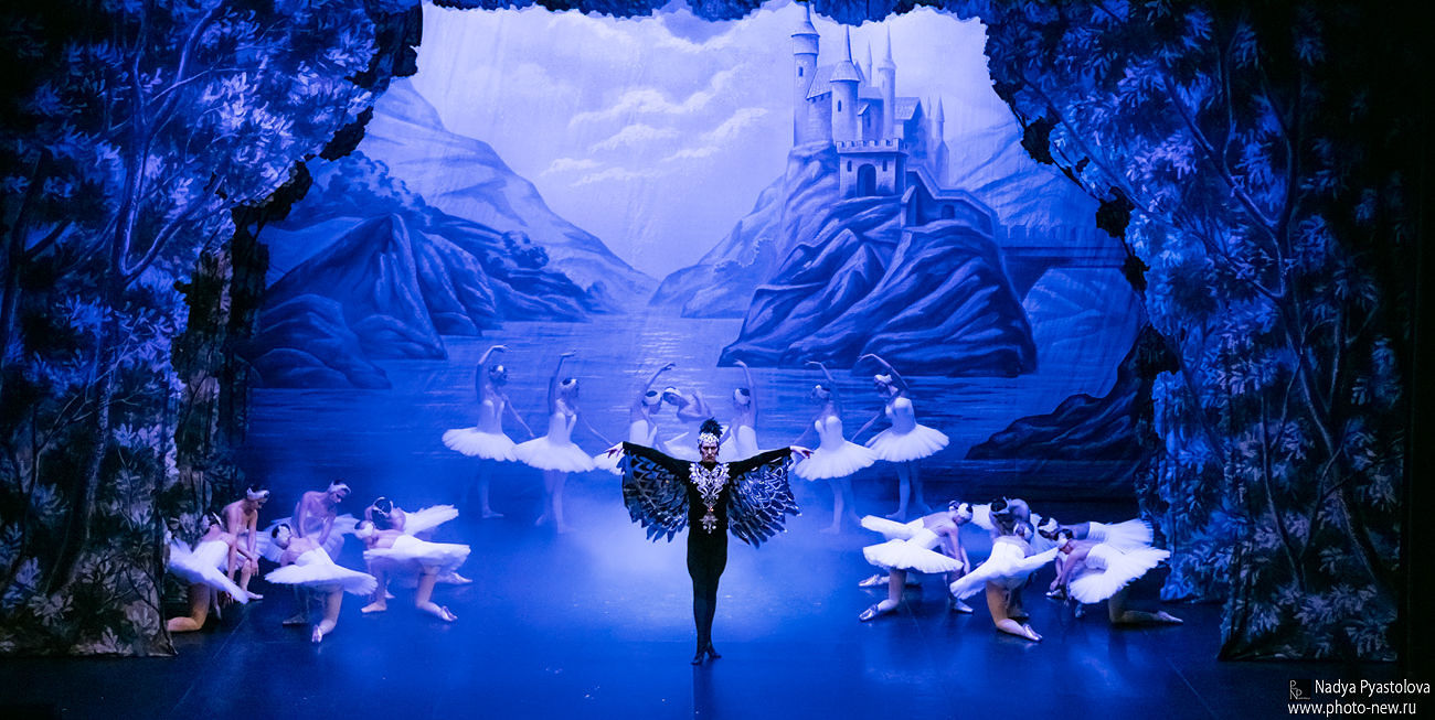 Il Lago dei Cigni al Forte Arena: conto alla rovescia per il celebre balletto di San Pietroburgo