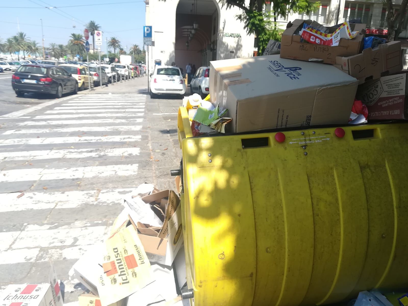 Cagliari, rifiuto selvaggio in tutti i quartieri: “120 multe in sette mesi”