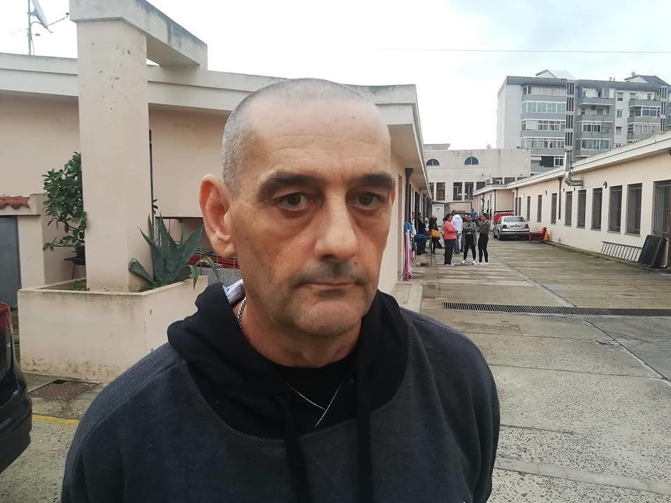 Dario, ex operaio disperato a Cagliari nella via Puglia sgomberata: “Dal Comune solo porte chiuse in faccia”