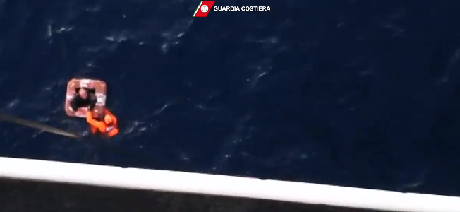Due giorni e due notti in balia delle onde: salvi i due naufraghi sardi – VIDEO