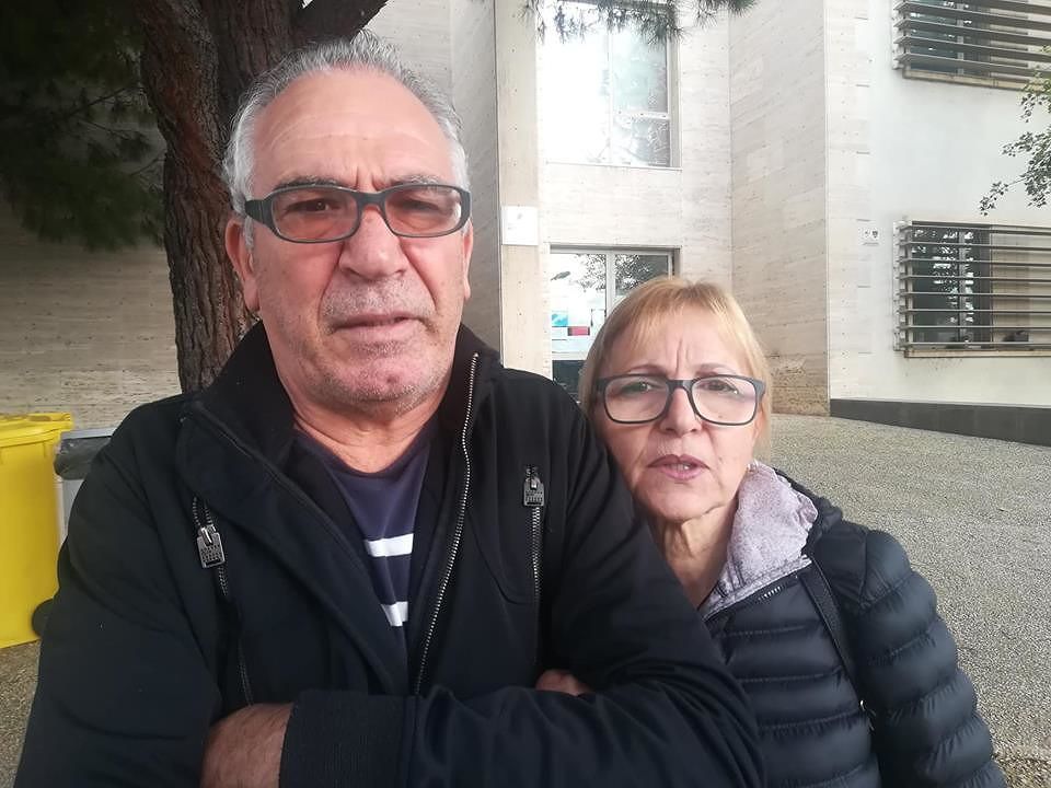 Angelo e Graziella di Monserrato, dramma infinito: “Viviamo peggio delle bestie e la gente ride di noi”