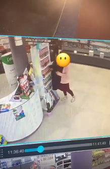 Decimomannu, tenta il furto in farmacia ma viene ripresa dalle telecamere – VIDEO