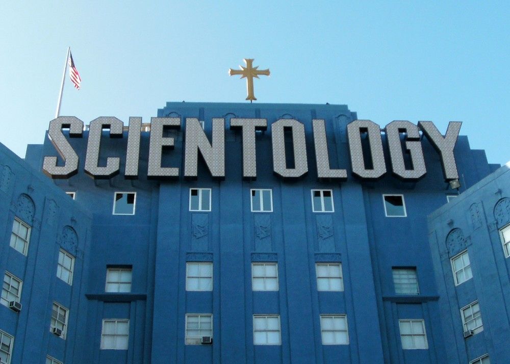 Cagliari, no del Comune a Scientology: niente banco per il proselitismo in via Garibaldi