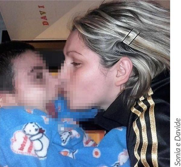 Carbonia, il rimborso del viaggio per le cure che non arriva: l’odissea di Sonia e del figlio disabile