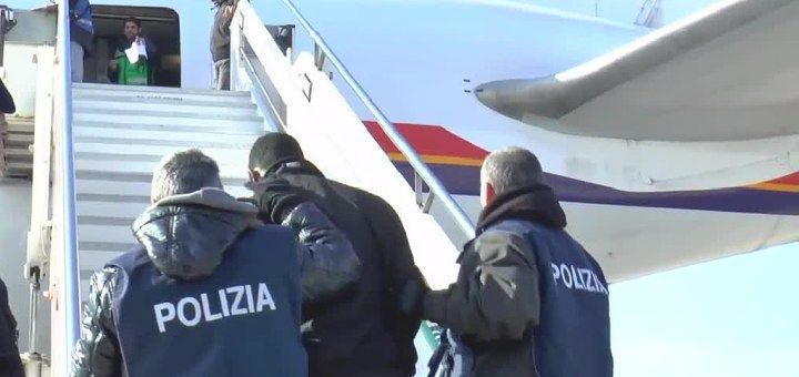 Cagliari, espulso il marocchino sorpreso a rubare in via Dante