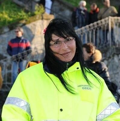 Romina Meloni, 49 anni, di Ozieri, uccisa con un colpo di pistola dall’ex marito a Nuoro: “Ora sei un angelo”
