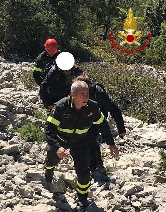Ogliastra, notte all’addiaccio per due turisti nel Supramonte: soccorsi dai vigili del fuoco