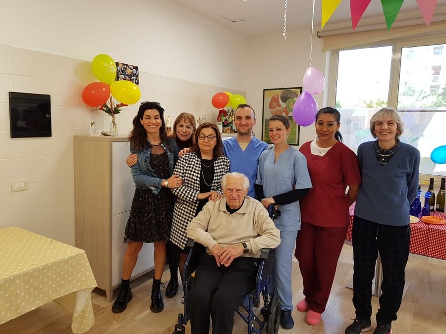 Cagliari, i primi 100 anni avventurosi di Giovanni Spezziga: “Dopo la guerra sui cacciatorpedinieri ha fatto l’agente di commercio”