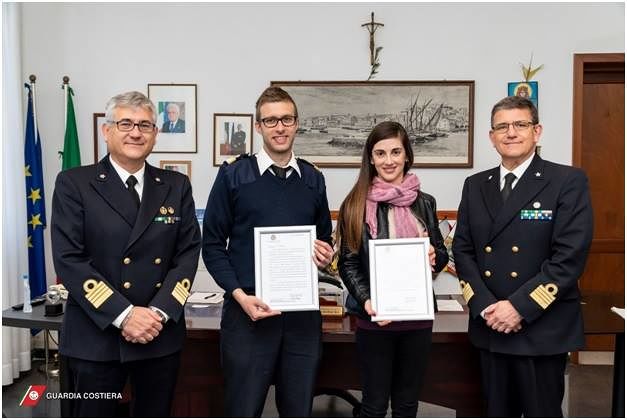 Paolo Pulcino e Daniela Garau, premiati a Cagliari i due “angeli” che hanno salvato un passeggero dall’infarto