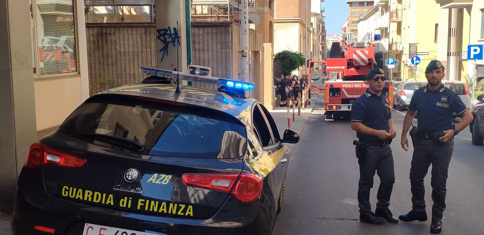 Sassari, fiamme in un’abitazione: anziana donna salvata dai finanzieri