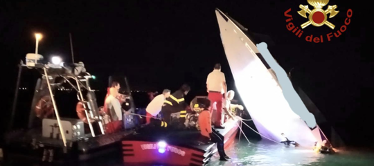 Motoscafo contro diga a Venezia, muore il campione italiano Fabio Buzzi