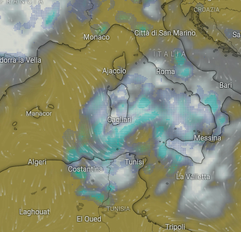 Sardegna nel centro della depressione, in arrivo piogge e fulmini: scatta l’allerta meteo