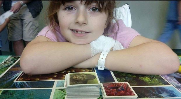 Lacrime per la piccola Sveva, battuta dal cancro a 8 anni: la baby atleta commuove l’Italia