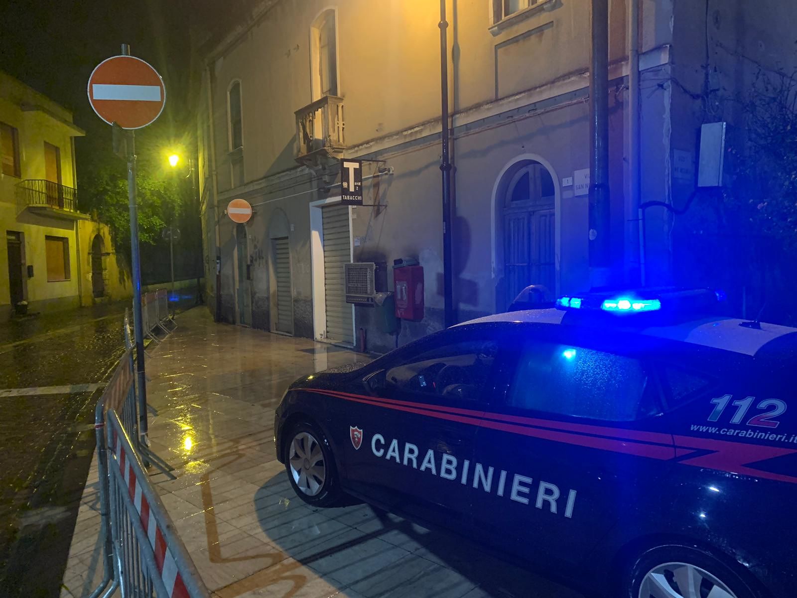 Tentano il furto in un tabacchino: due fratelli in arresto a Selargius