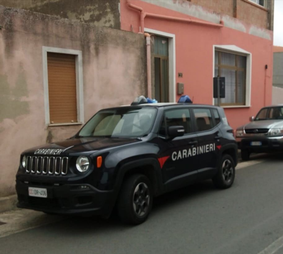Ussana, picchia la moglie davanti ai figli minori: arrestato tunisino di 47 anni