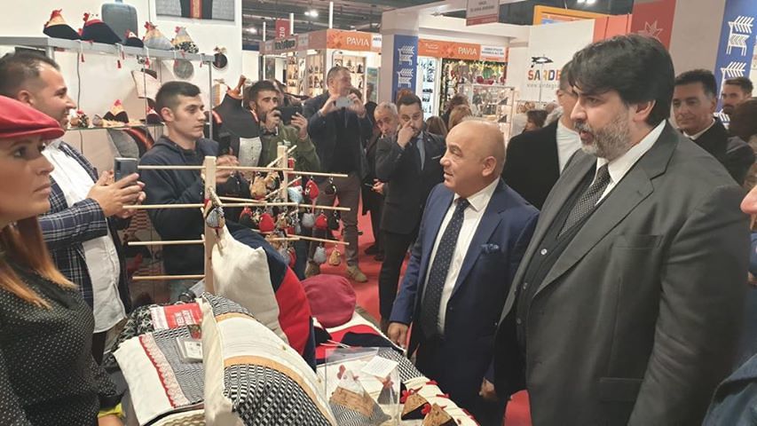 La Sardegna con Chessa e Solinas alla “Artigiano in Fiera” di Milano: “La nostra offerta ha uno stile unico”
