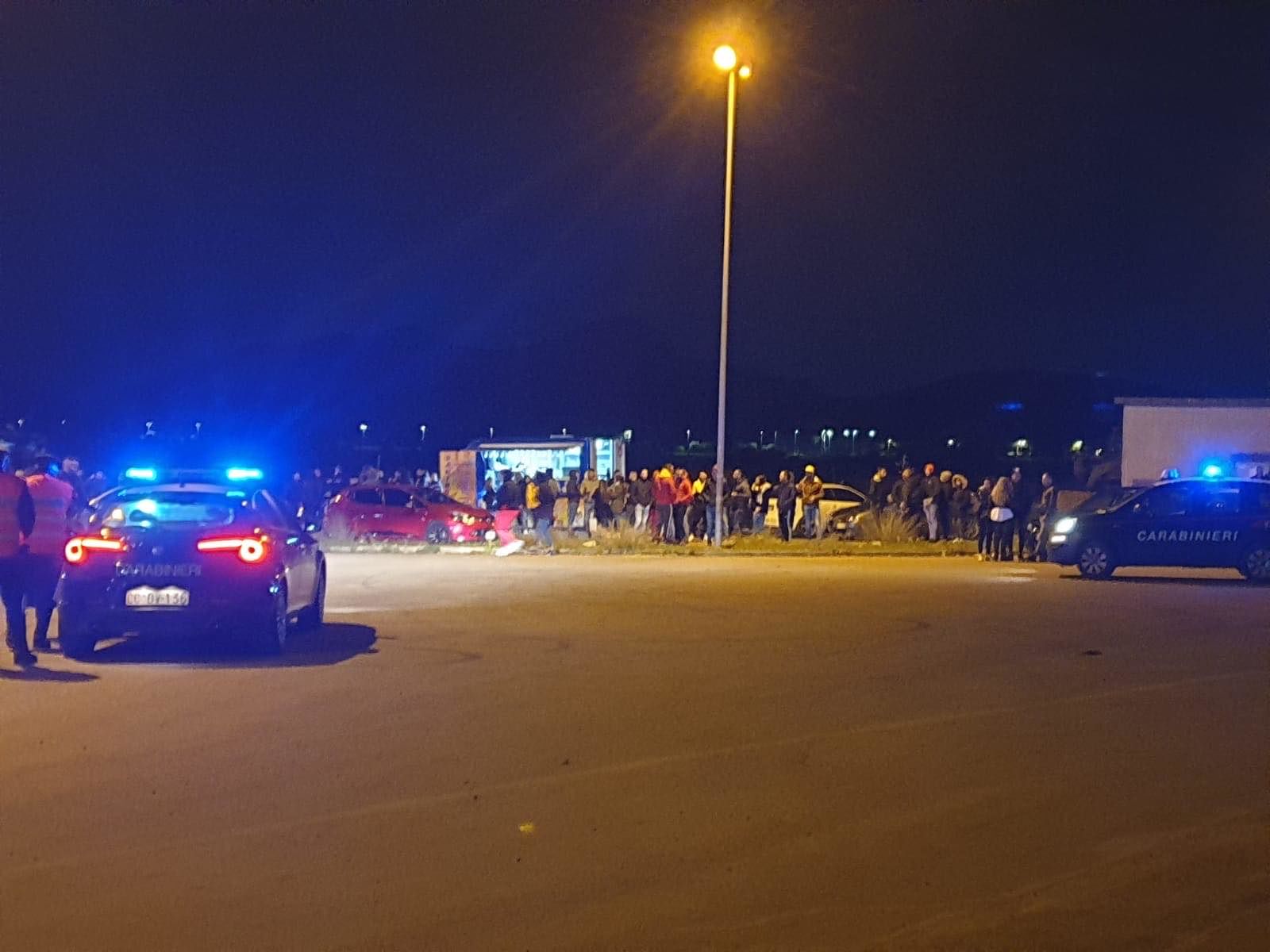 Monastir, gare d’auto clandestine nella zona industriale: scatta il blitz dei carabinieri