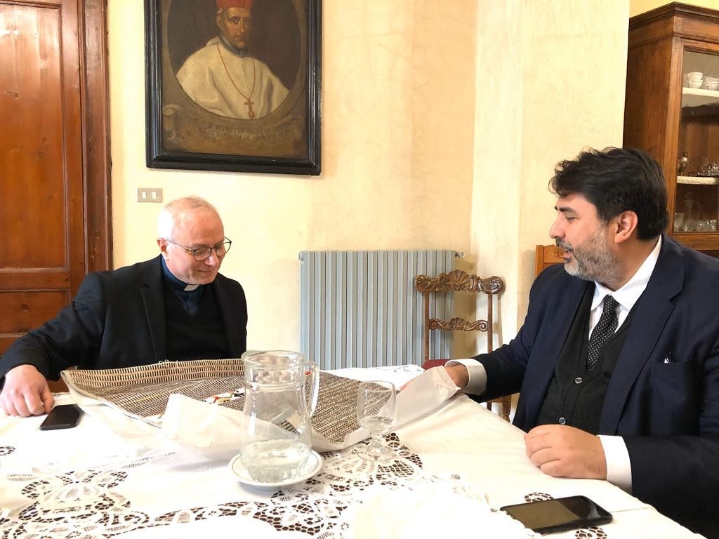 Solinas col nuovo arcivescovo Baturi: “Importanti risorse agli oratori per le nuove generazioni”