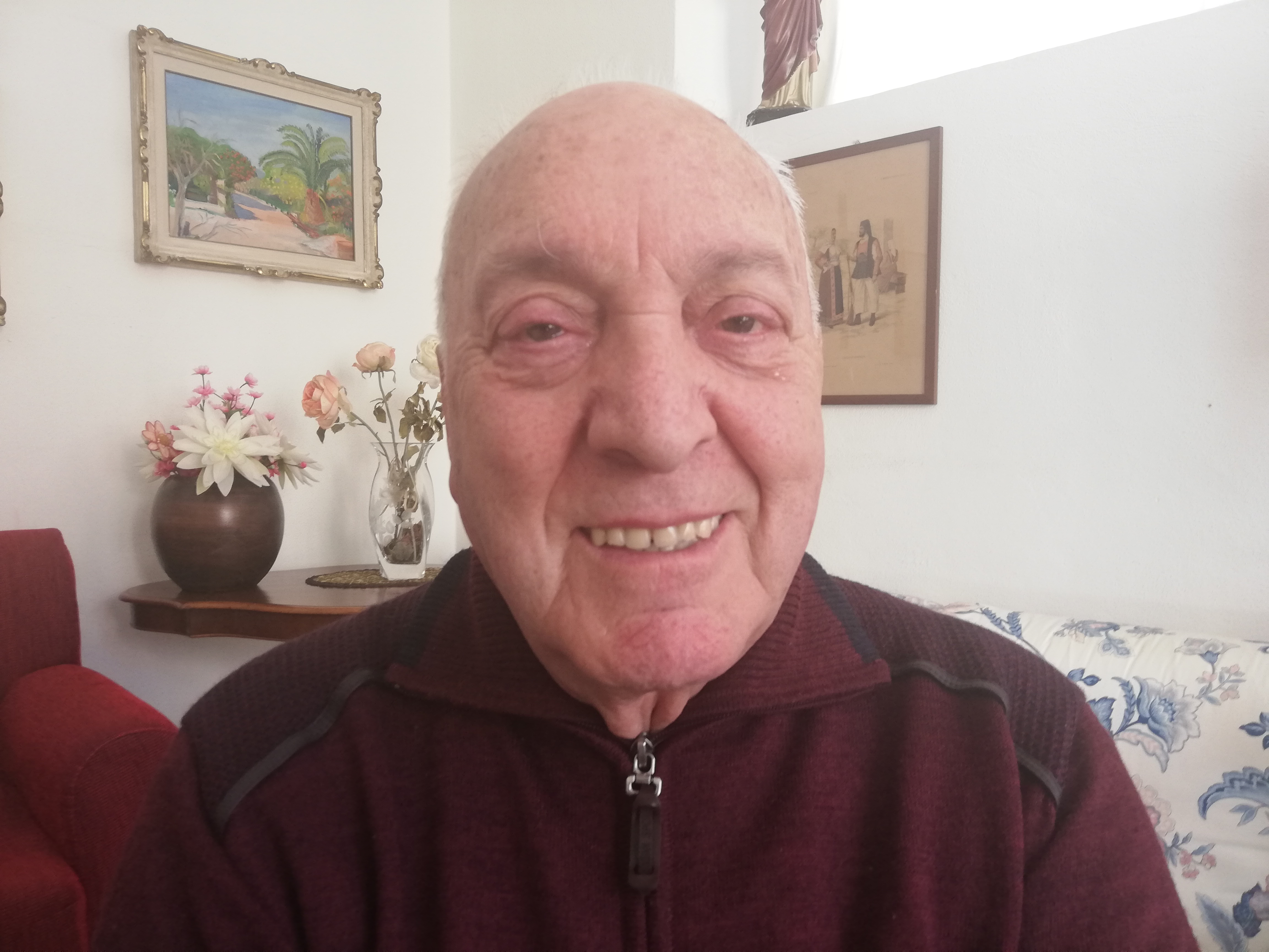 La grinta di Decio, nonno sprint: “A 85 anni aiuto tanti anziani soli di Cagliari”
