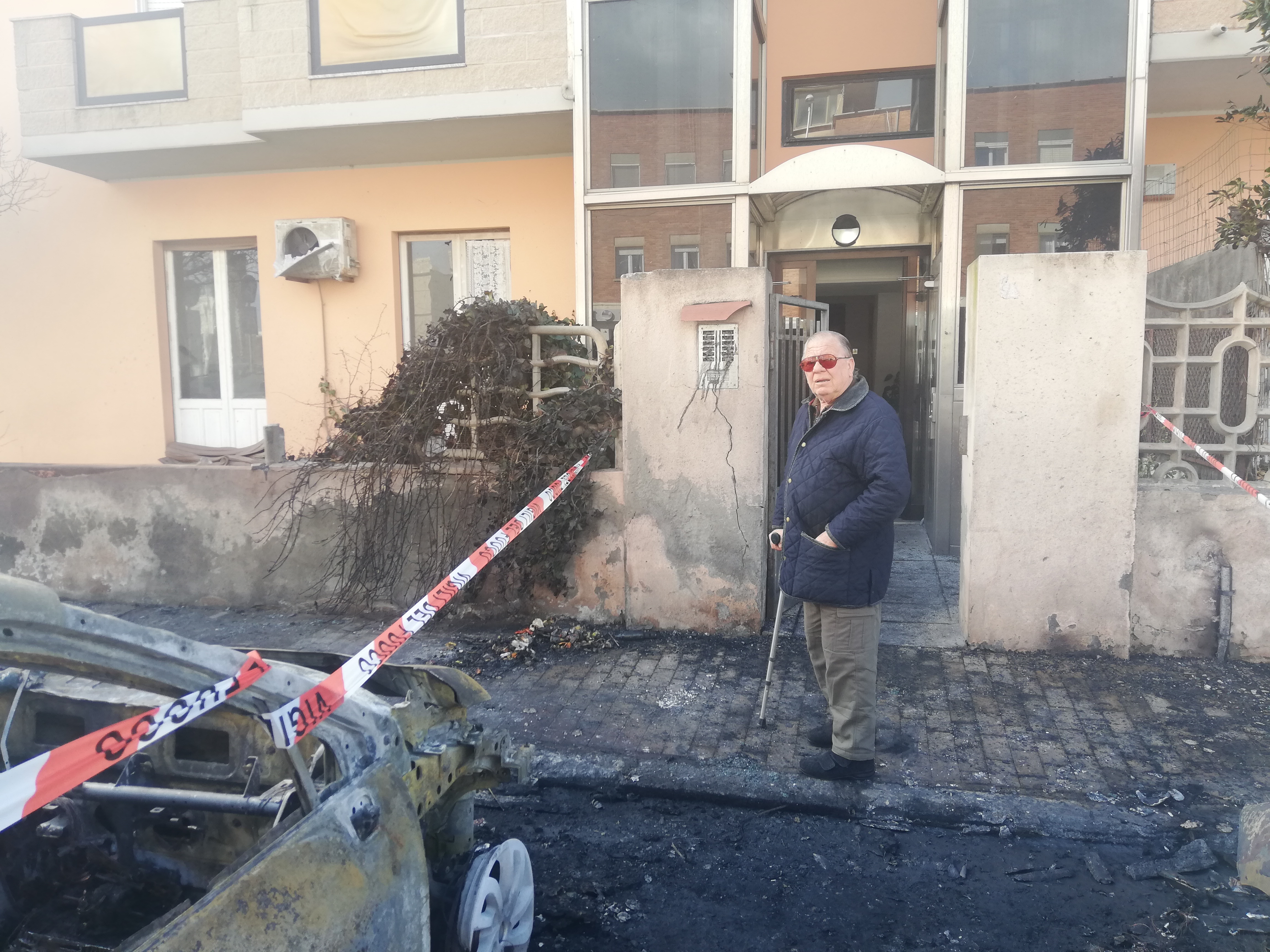 Cagliari, maxi incendio al Poetto: “Per fortuna non ci sono vittime”