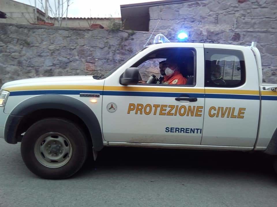 Serrenti, gli angeli volontari portano spesa e medicine agli anziani nei giorni del Coronavirus
