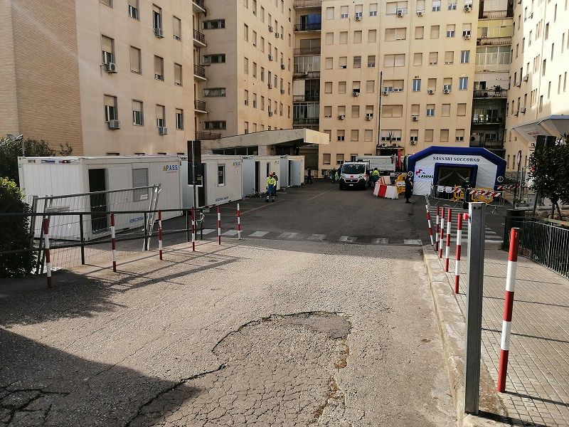 Sardegna, la commovente lettera della direzione ospedaliera ai suoi medici: “Grazie per il vostro coraggio”