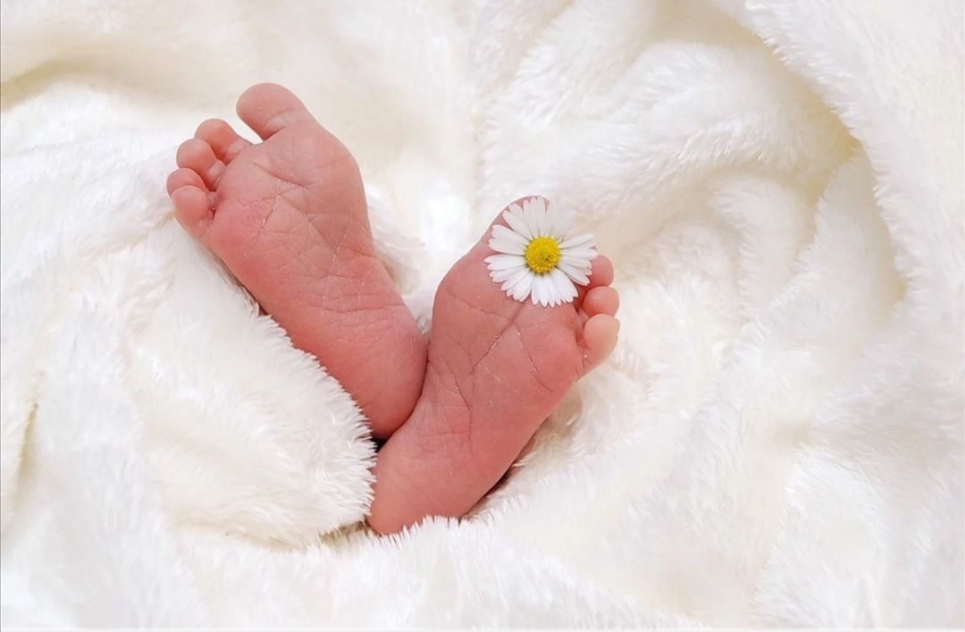 Assemini, la bella notizia ai tempi del Coronavirus: “Due nuovi nati, ben arrivati Alice e Lucas”