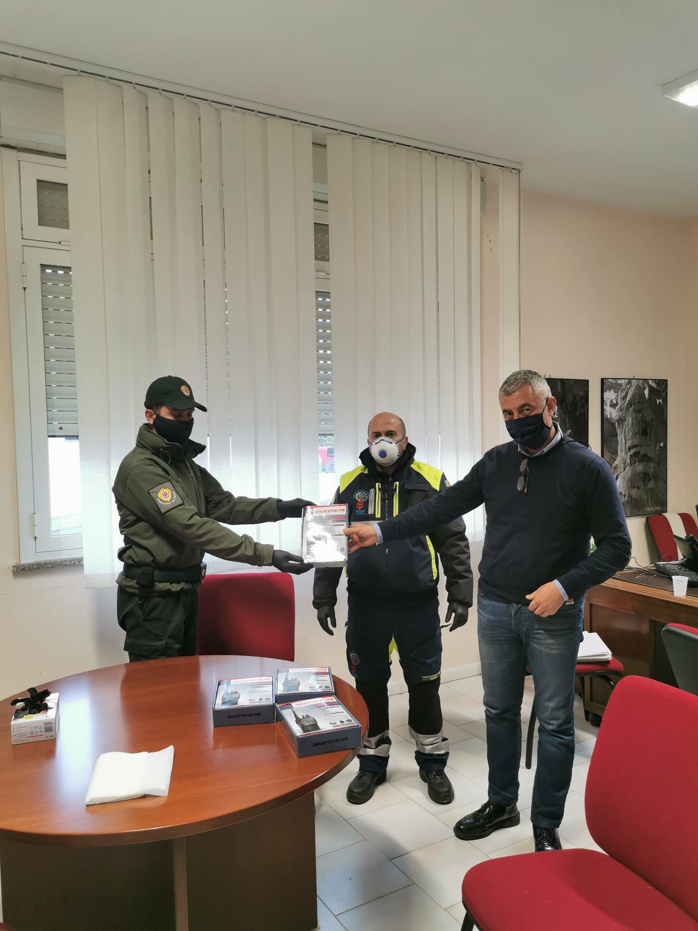 Alghero, apparati radio portatili donati all’Azienda Ospedaliera Universitaria