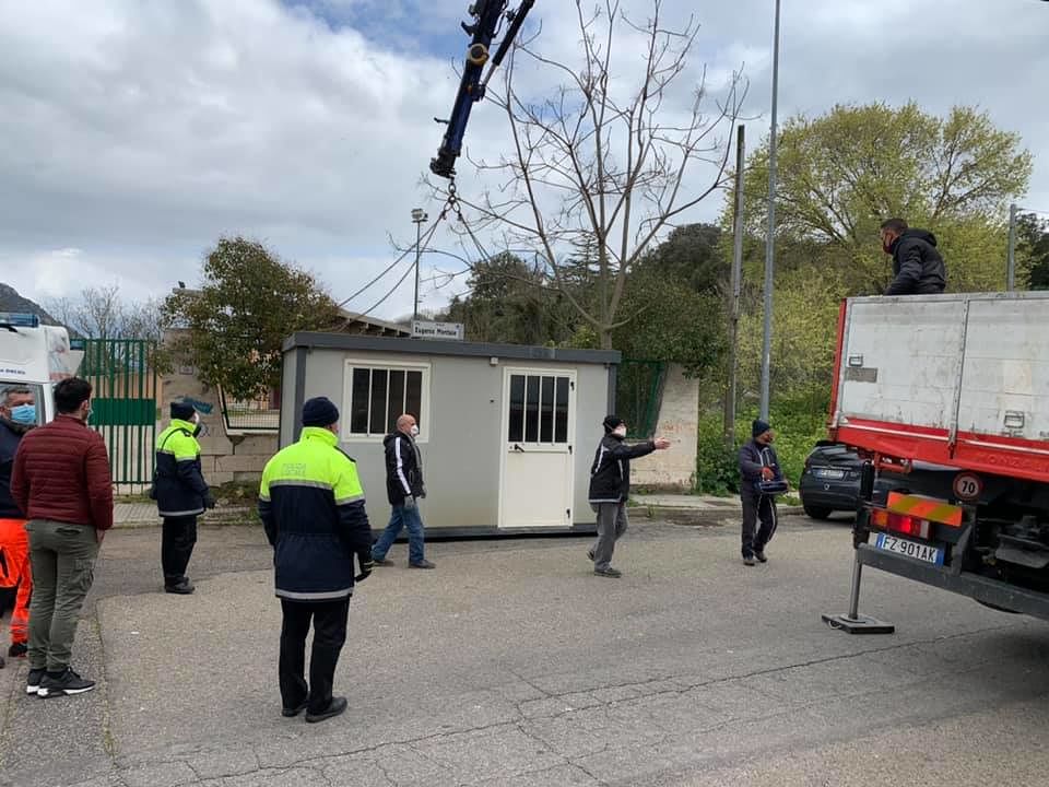 Nuoro, i volontari del 118 hanno bisogno di un container: glielo regala la scuola calcio