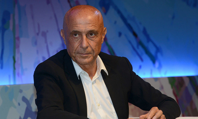 Coronavirus, Minniti: “All’Italia ora serve regolarizzare gli immigrati”