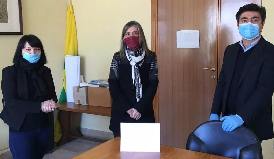 Nuoro, gli studenti donano le quote della gita a Londra per le famiglie povere