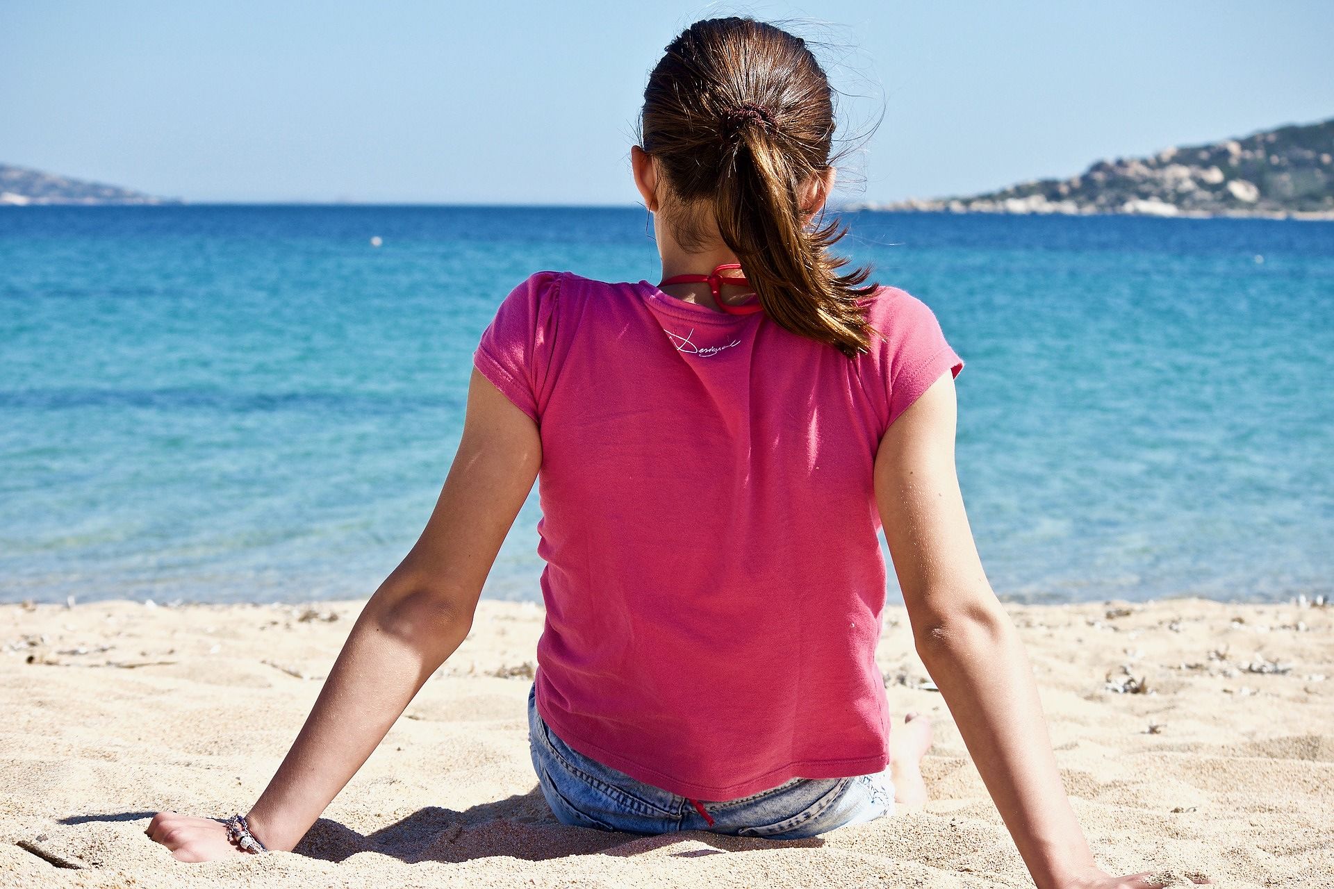 Sardegna quasi virus free, la corsa a riaprire tutto: “Ridateci la vita, fateci correre amare e respirare”
