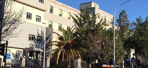 Coronavirus, muore il famoso chirurgo del Policlinico di Sassari: è dramma negli ospedali sardi