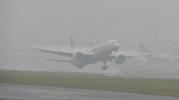 “La Sardegna non ha un aeroporto attivo in caso di nebbia, sicurezza a rischio”